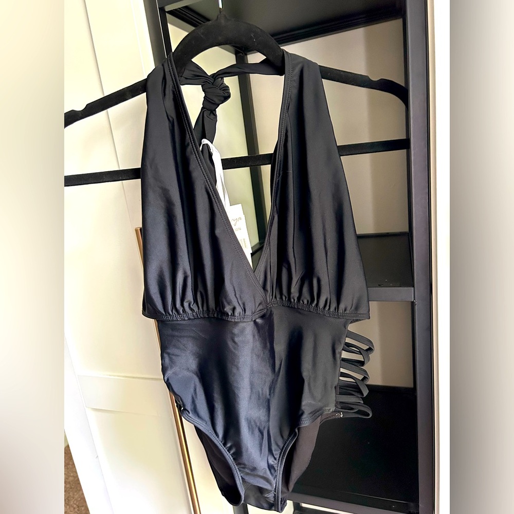 BRAND NEW! Black 1-piece swimsuit. By Envya size S.